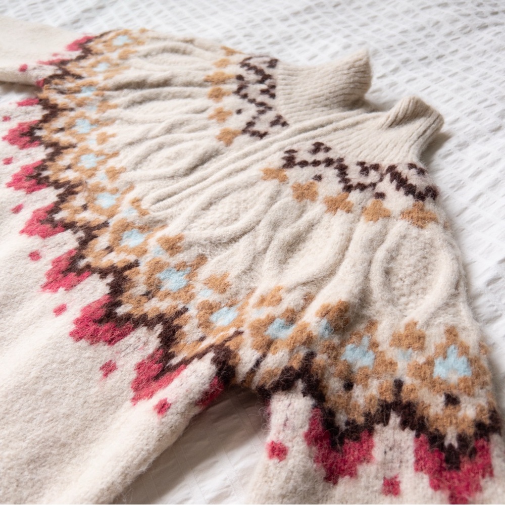 Lulu's Cream and Brown Patterned Turtleneck Sweater - Picture 3 of 9